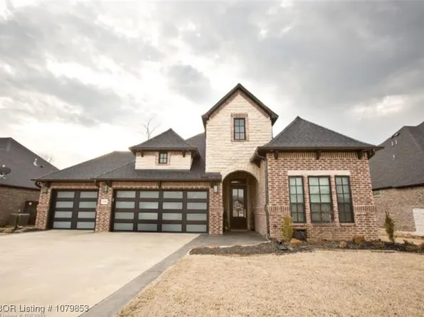 7020 Stonebrook Dr, Fort Smith, AR 72916