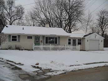 1st image of 49 Gunnison Ct