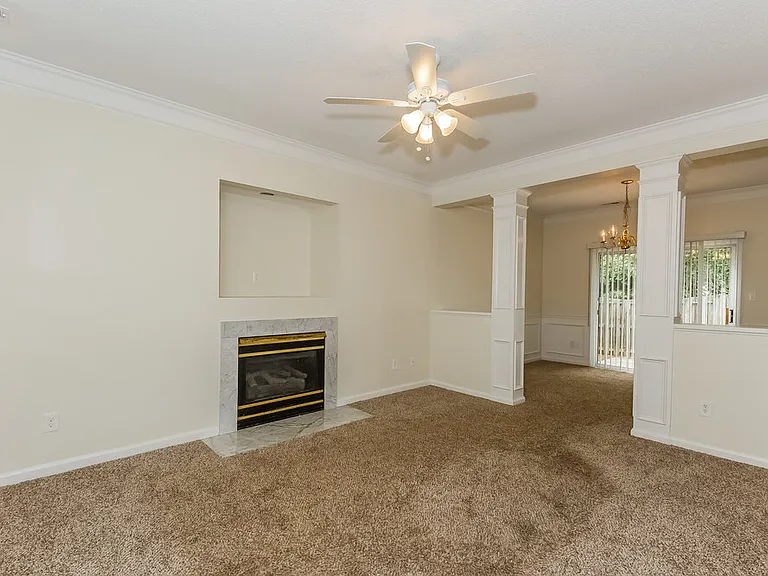 7526 Fallow Ln — Photo 4
