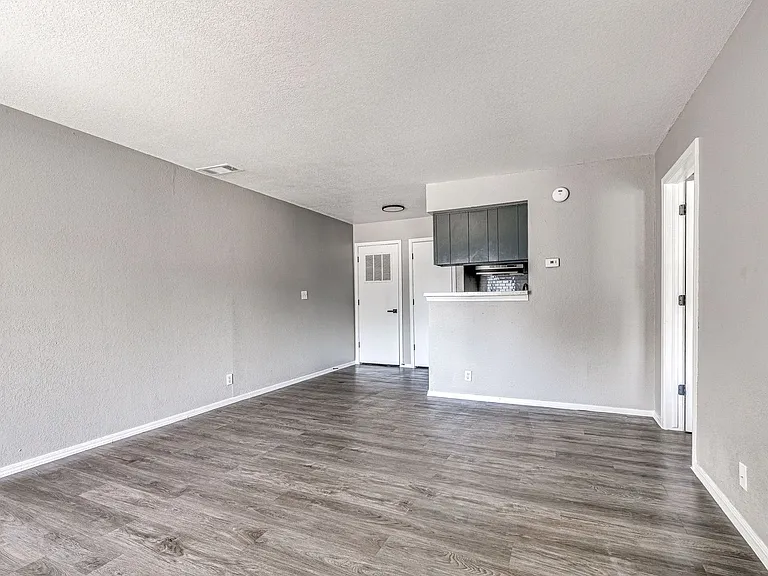 Boulder Ridge Apartments | Newly Remodeled East Tulsa | Broken Arrow Schools + W/D Hookups — Photo 30