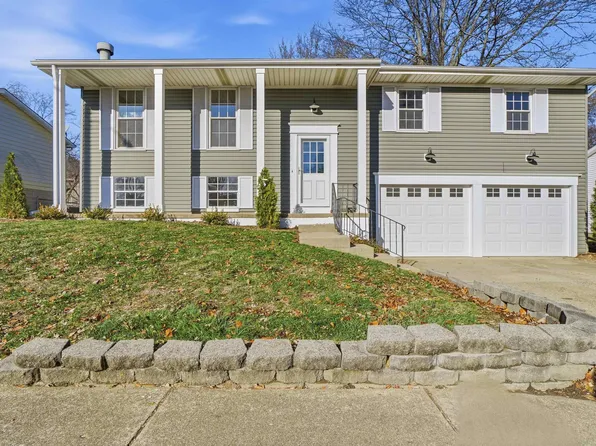 3319 W Brookside Dr, Peoria, IL 61615