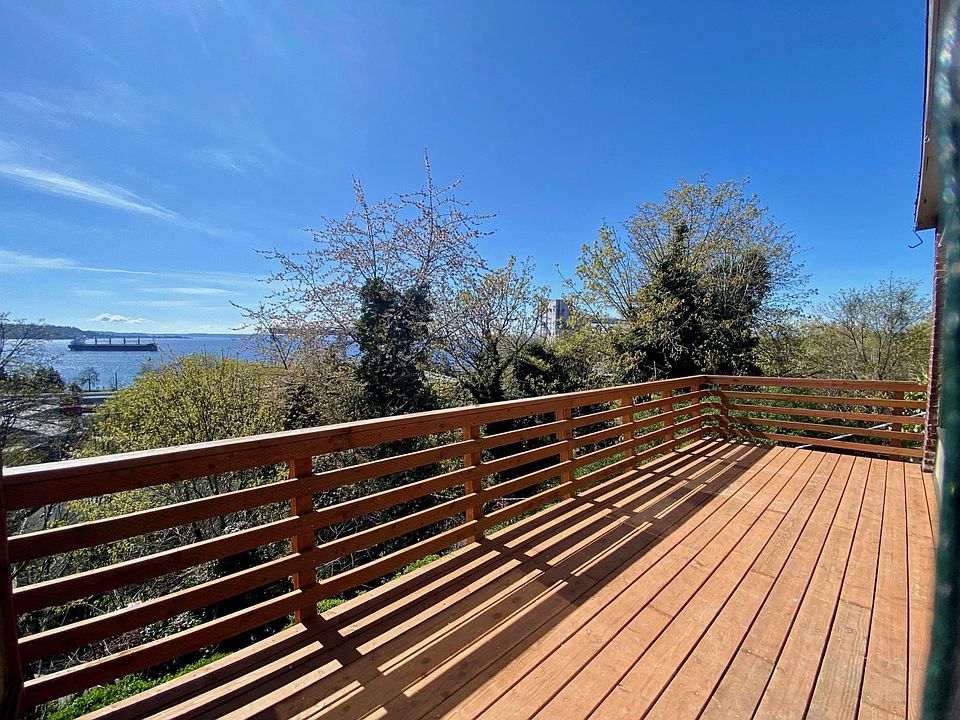 NW deck view