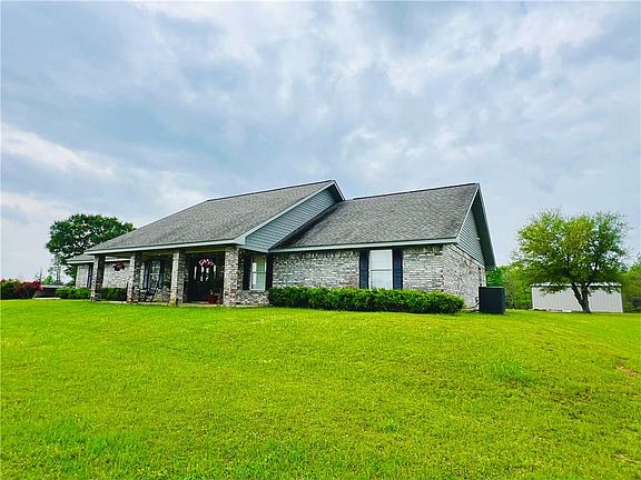 2nd image of 139 Cullen Ln