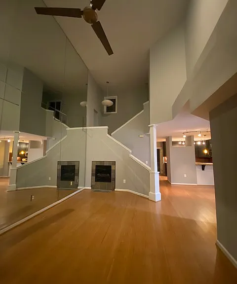 3814 Carnegie Ln — Photo 6