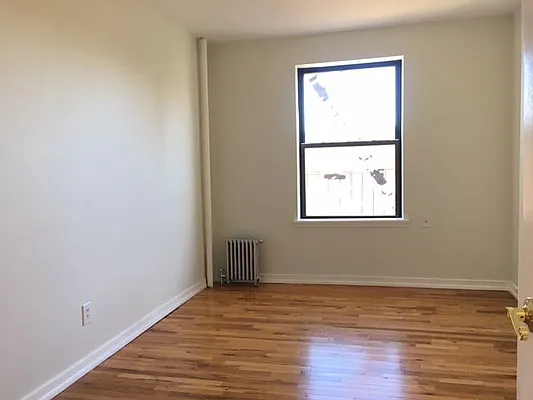 Rented by Lang Realty LLC | media 12