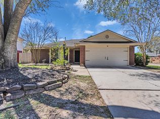 2410 Sherwood Hollow Ln, Kingwood, TX 77339