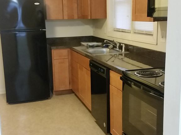 4th image of 6912 Westchester Dr
