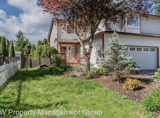 11933 Alexander Rd #A, Everett, WA 98204