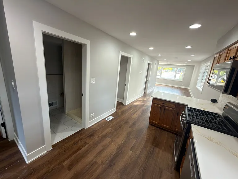 6524 W Diversey Ave — Photo 6