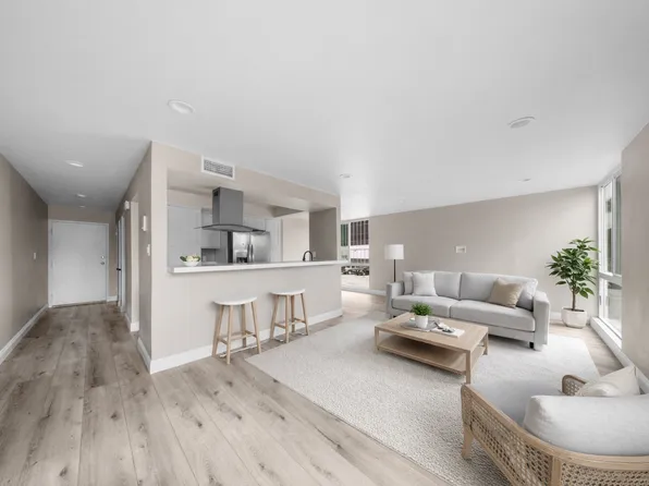 271 E San Antonio Dr., 271 E San Antonio Dr, Long Beach, CA 90807