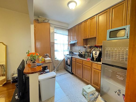 3rd image of 33-14 31st Ave #F3