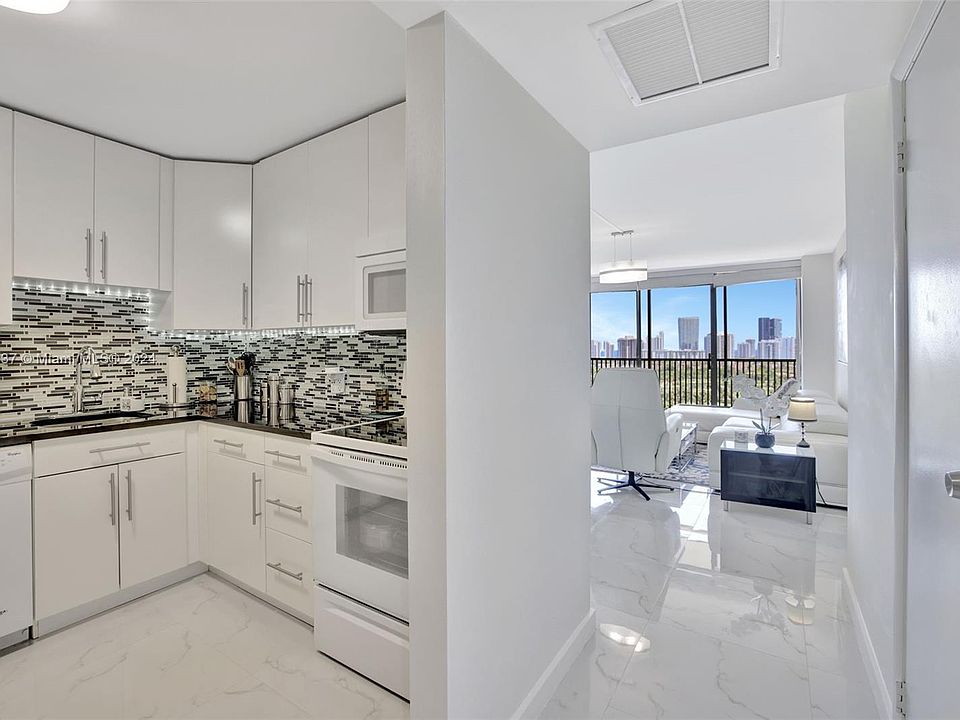 1st image of 20301 W Country Club Dr APT 2227