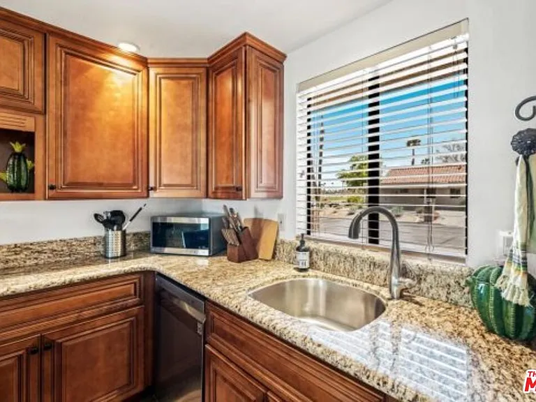40588 Pebble Beach Cir — Photo 4