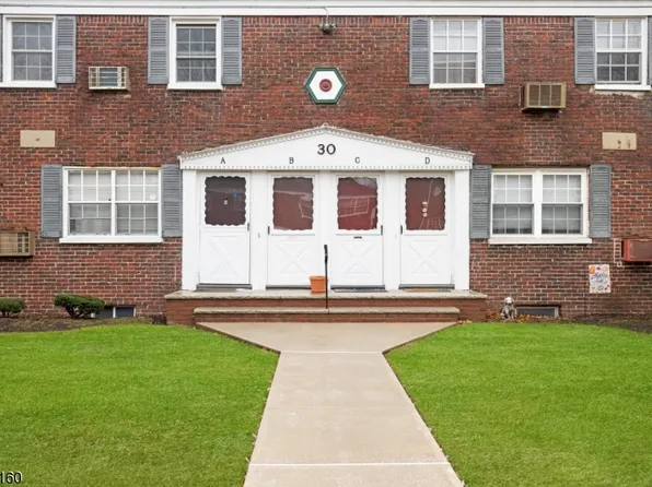 30B W Roselle Ave #B, Roselle Park Boro, NJ 07204