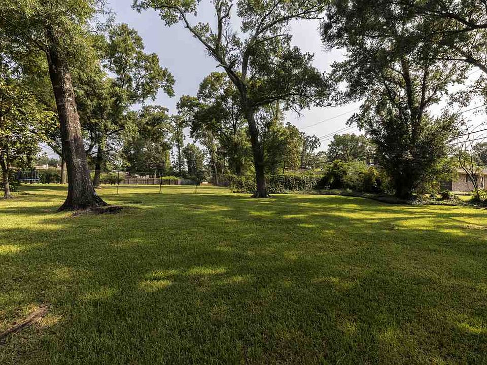 1st image of 5830 Gladys Ave
