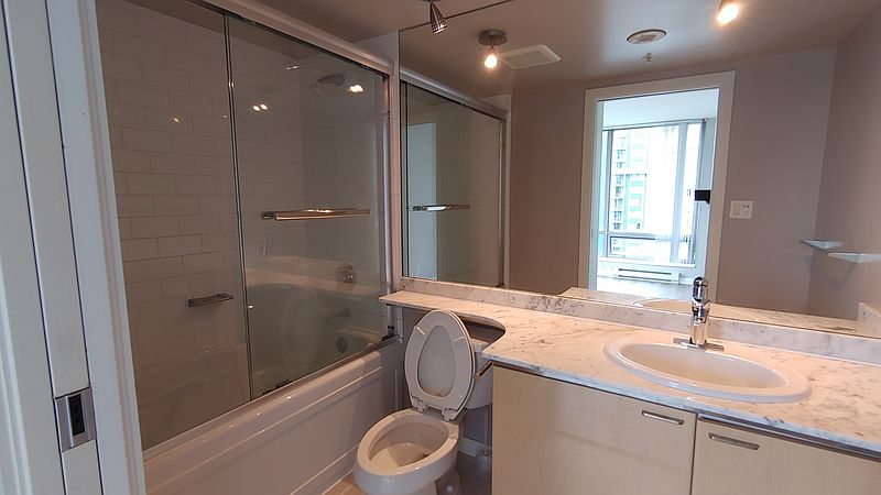 Vancouver Apartment for rent - 2 Bedrooms — photo 5