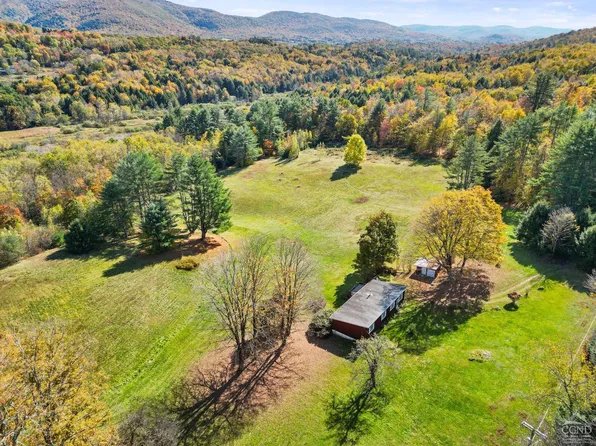 742 N Moore Hill Road, Stephentown, NY 12168