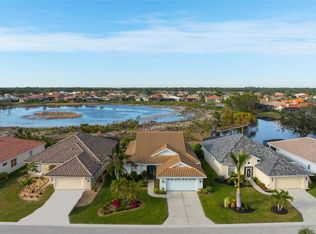 447 Pinewood Lake Dr, Venice, FL 34285