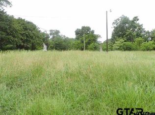 111 W Magnolia St, Troup, TX 75789