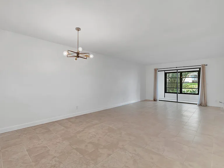 15364 Lakes Of Delray Blvd #45 — Photo 19