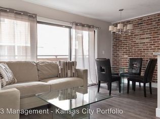 4920 Grand Ave APT 1, Kansas City, MO 64112