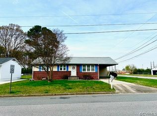 3301 Sussex Dr, Hopewell, VA 23860