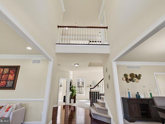 4th image of 3805 Trembley Ct