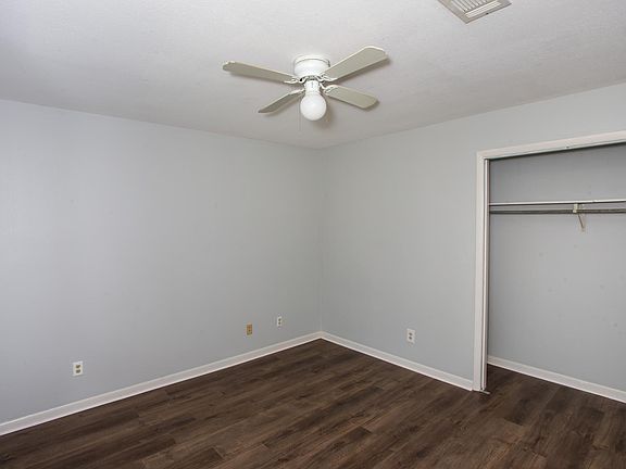 2nd image of 1330 Pinnacle Dr