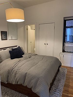 3rd image of 258 W 22nd St APT 5A