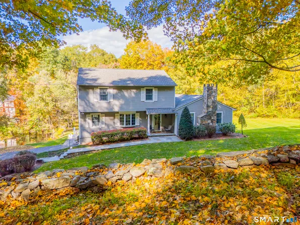 30 Sturges Road, Newtown, CT 06470