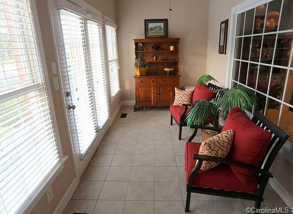 5th image of 5003 Graystone Estates Dr