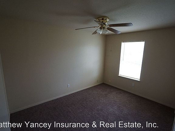 4th image of 418 S 12th St APT B