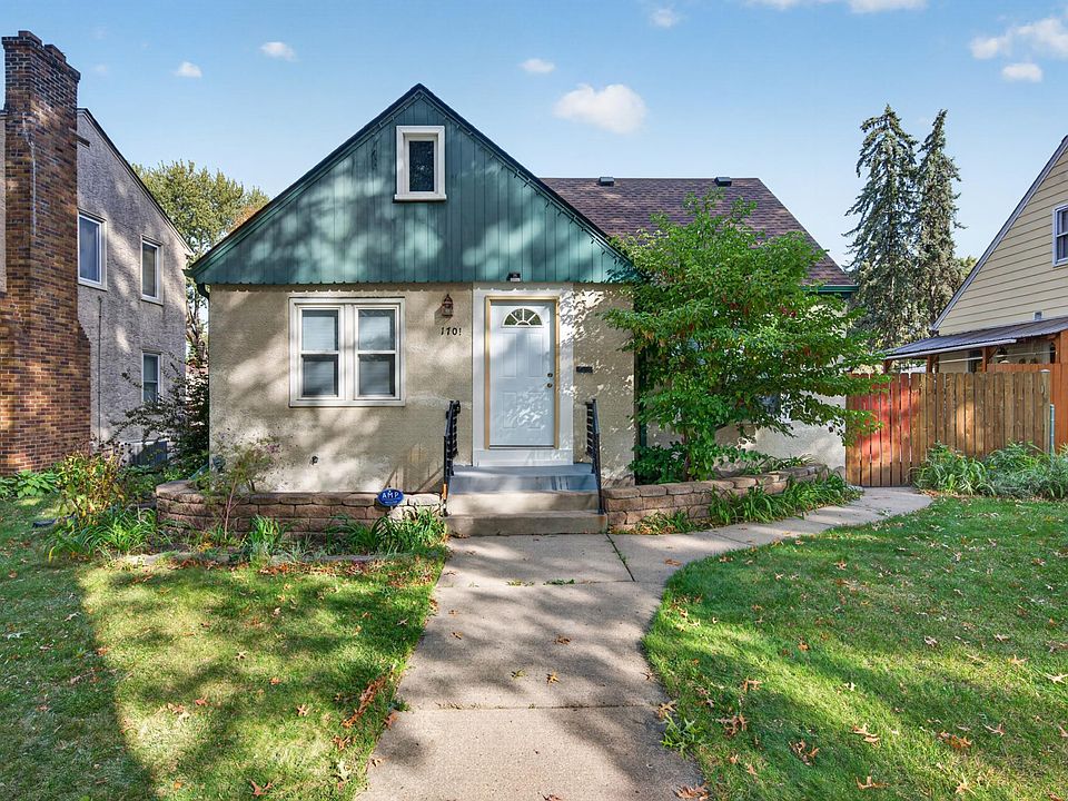 1st image of 1701 4th St E