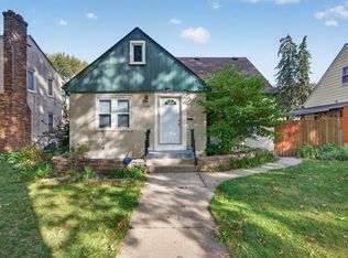 1701 4th St E, Saint Paul, MN 55106