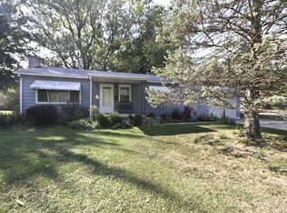 215 S 44th St, Decatur, IL 62521