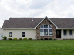 210 N Smith Rd, Owosso, MI 48867