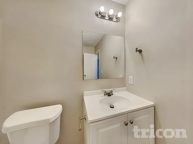 2755 Wildflower Ln — Photo 11