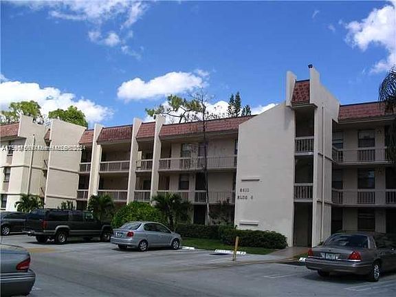 5th image of 8429 Forest Hills Dr APT 307