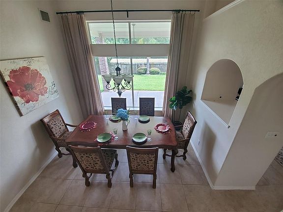 3rd image of 21627 Grand Hollow Ln
