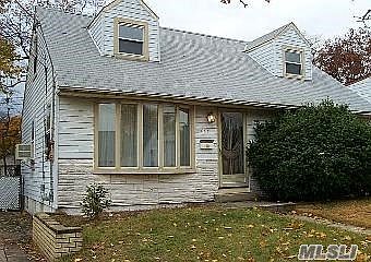 1st image of 666 Diellen Ln