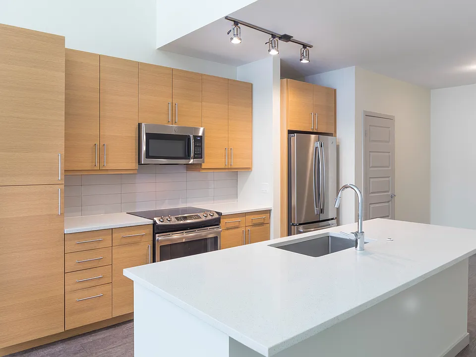 Modera River North