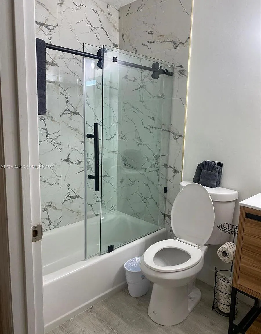 1 bed, 1.0 bath, $1,500 — Photo 3