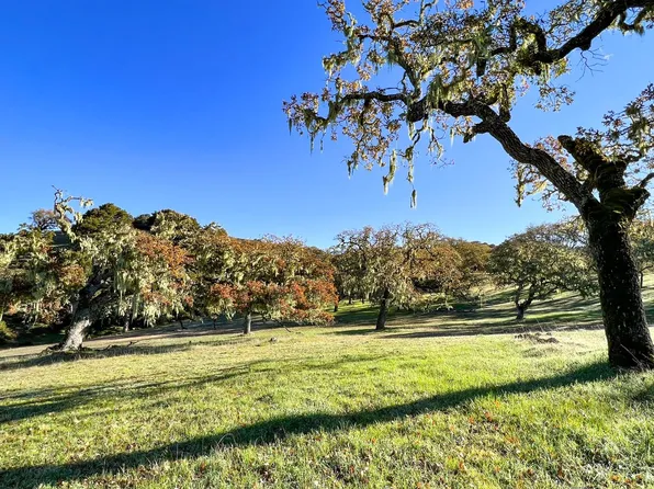 14 Vasquez Trl, Carmel, CA 93923