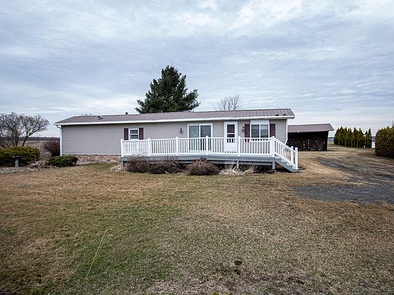 2nd image of 2407 Lake Shore Rd