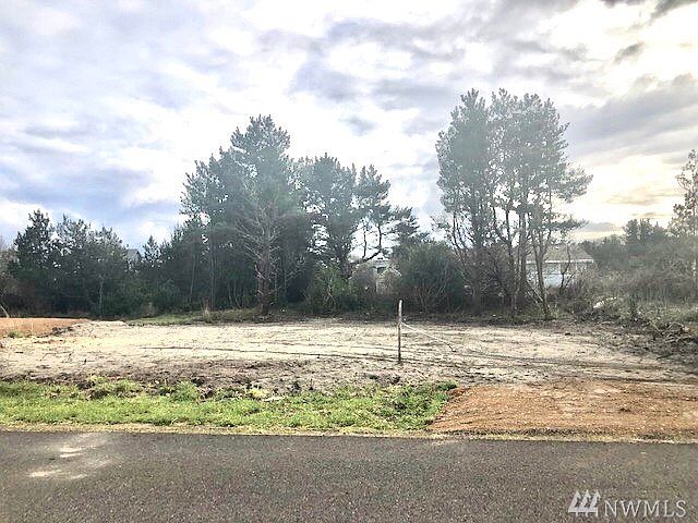 1st image of 181 Sea Breeze Loop SE
