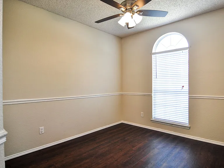 3960 Bexhill Dr — Photo 15