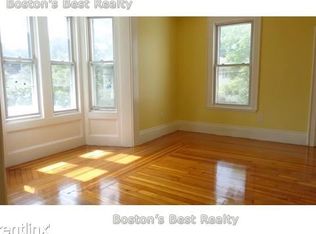 50 Rowe St, Auburndale, MA 02466