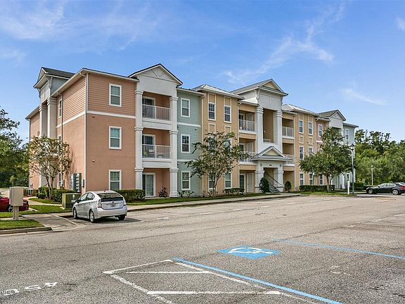 5th image of 4908 Key Lime Dr Unit 308