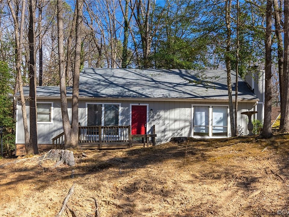 1st image of 113 Mosswood Ct