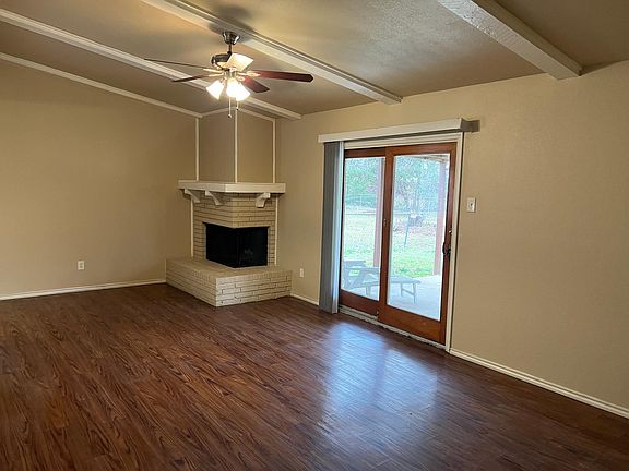 3rd image of 4109 Tynes Dr